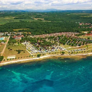 Panorama Mobile Homes In Park Umag